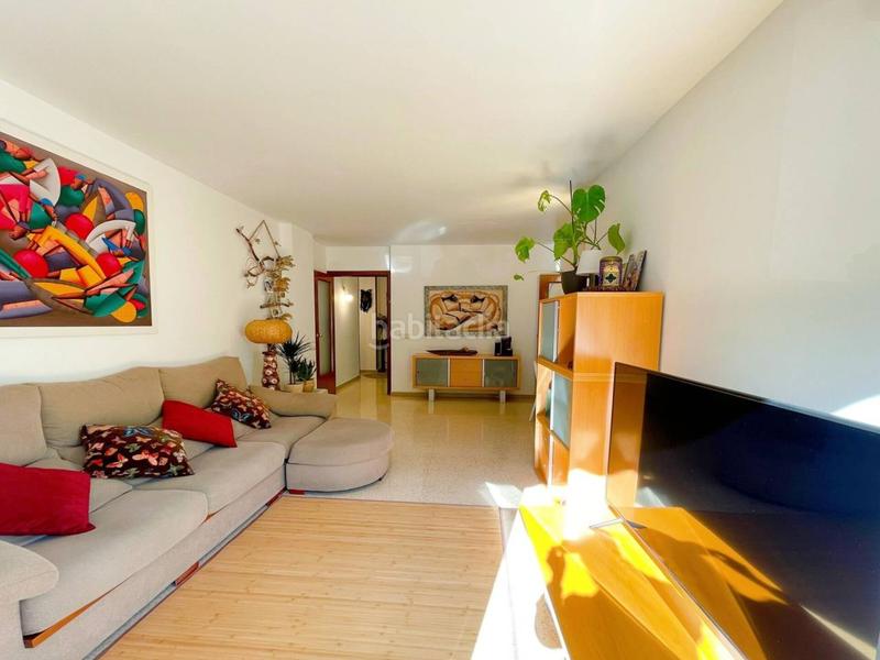 Foto bae3c6c5-b534-4334-98be-e6c8054a8208. Appartamento con parcheggio in Serraparera Cerdanyola del Vallès