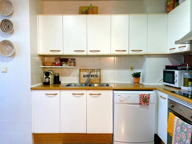 Foto d47a0bed-7527-48d3-83f7-27292460b6ed. Appartamento con parcheggio in Serraparera Cerdanyola del Vallès