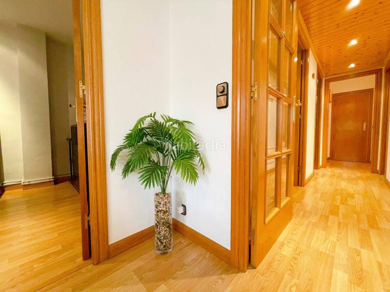 Foto fb699611-d38e-42d5-b24a-8476a2e4ee9b. Pis amb calefacció a Centre-Cordelles Cerdanyola del Vallès