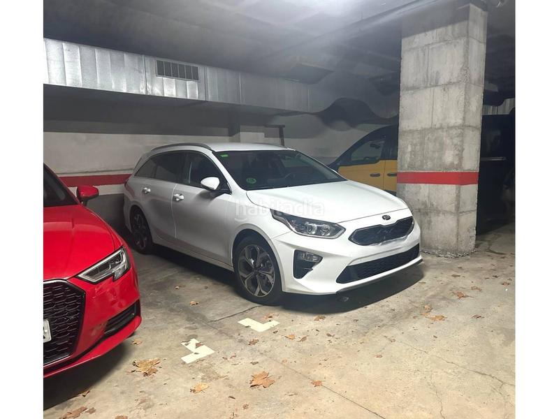 Foto 38e56876-2ee4-45fd-8a06-a0a6d898bad2. Aparcament cotxe a Canaletes - Turonet Cerdanyola del Vallès