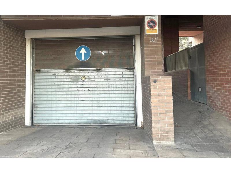 Foto 9286d968-810e-4feb-af82-39f947ed9873. Aparcament cotxe a Canaletes - Turonet Cerdanyola del Vallès