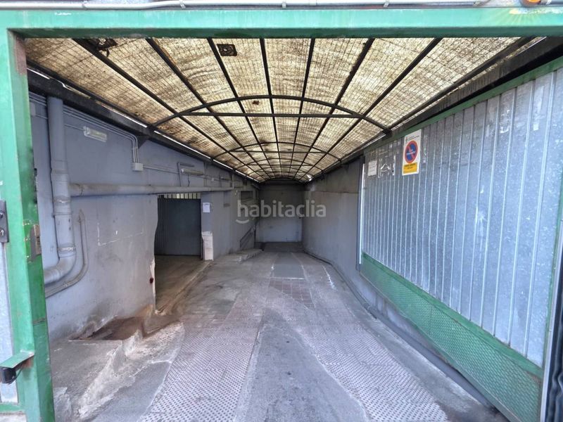Foto b795b351-ff62-49c1-9d44-0aec285ce4a7. Aparcament cotxe a Centre-Cordelles Cerdanyola del Vallès
