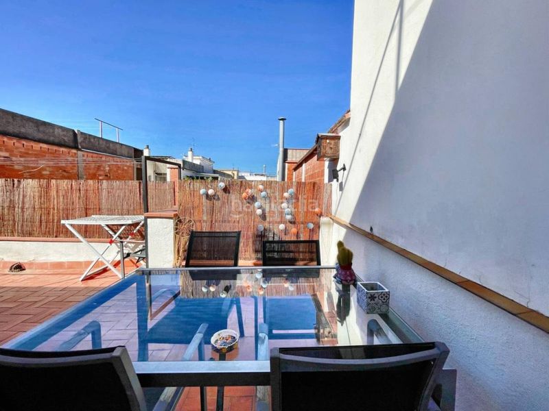 Foto c1fda991-a481-4378-8d15-28645ac960de. Àtic amb calefacció aparcament a Centre-Cordelles Cerdanyola del Vallès