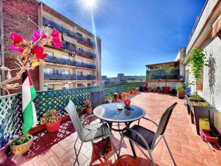 Àtic  Calle lluís companys. Atico centro cerdanyola de 3 hab, 2 terrazas y parking opcional