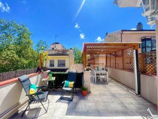 Etagenwohnung in Calle Sant Ramon