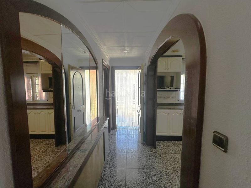 Foto 2d994bd6-8953-43d6-8e0e-36c7cbc7e6f1. Casa amb calefacció a Parets del Vallès