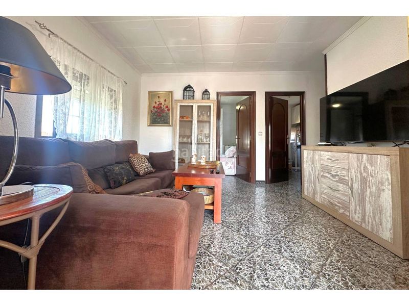 Foto 46c924b4-a653-40c3-a35d-7cfeab4ba1af. Casa amb calefacció a Parets del Vallès