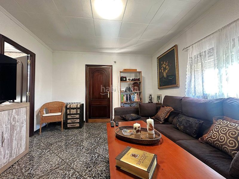 Foto b1a1d2dd-1e3e-4d2d-8bc7-d4b9400a742d. Casa amb calefacció a Parets del Vallès
