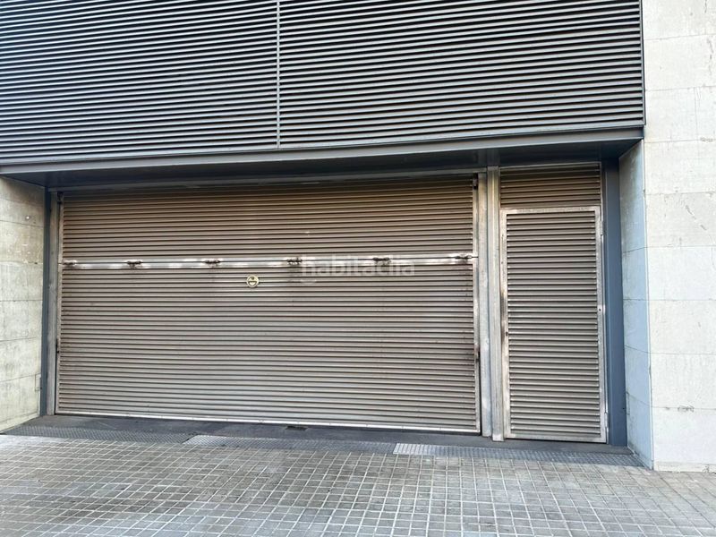 Foto f78eefc9-3d12-4d55-b4b6-30c0f93592c7. Autoparkplatz in Catalunya - Fontetes Cerdanyola del Vallès