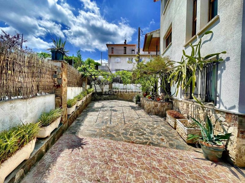 Foto 3915d8b3-5c47-4e52-9e04-89a9081a0069. Casa amb calefacció aparcament a Serraparera Cerdanyola del Vallès