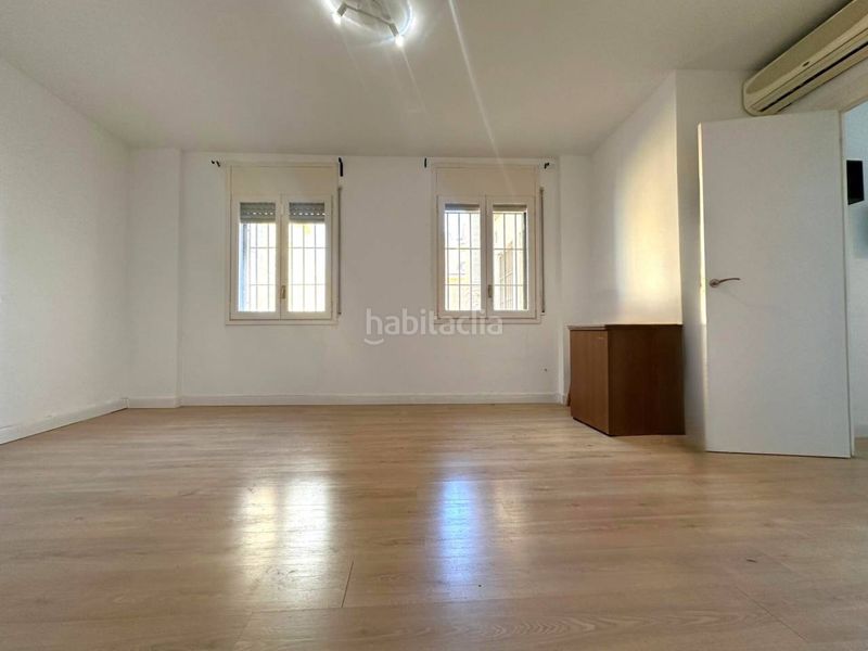 Foto 810c4e03-0a85-46b9-9cfb-66399d35d798. Apartament a Centre Mataró