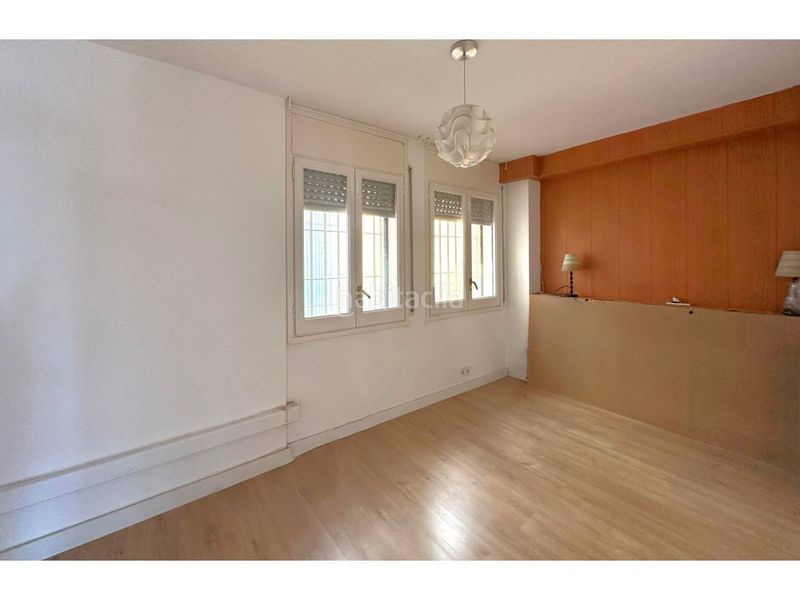 Foto f6ad366f-dd42-4e6d-a4d8-325e02555084. Apartament a Centre Mataró