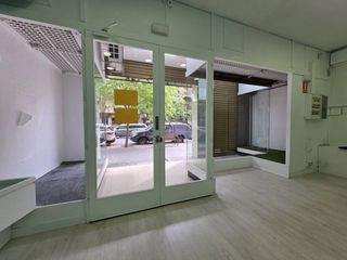 Lloguer Local Comercial a Centre-Cordelles. Alquiler local cordelles