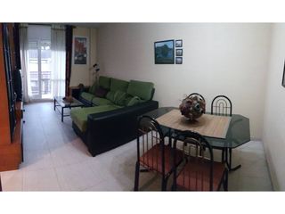 Miete Etagenwohnung  Calle aguila. Alquiler piso amueblado con balcón