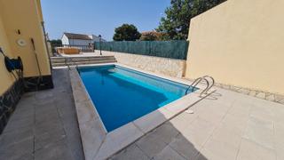 Xalet  Carrer mestral. Casa unifamiliar en sant daniel con piscina