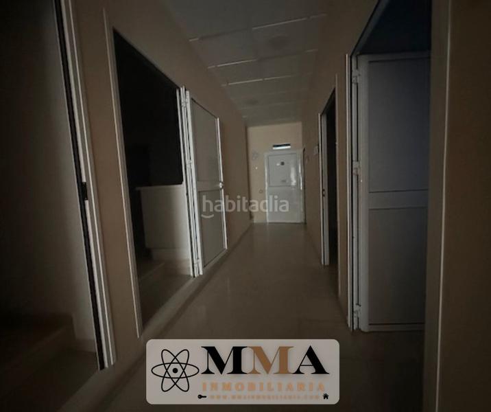 Foto 0348d55d-c5fa-455e-ae45-c1c63c40f906. Alquiler local comercial en calle velarde 1 espectacular local junto a paseo santa fe, gran fachada en Huelva