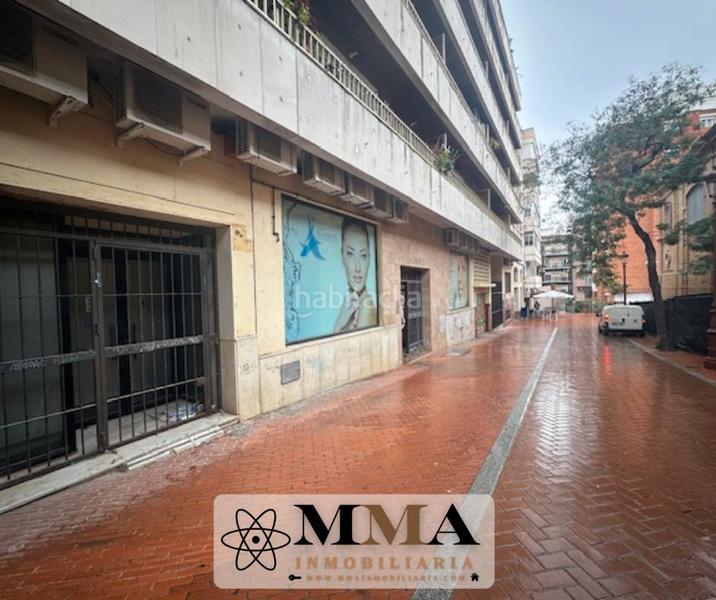 Foto 97dbed58-1105-471d-9065-720c74727350. Alquiler local comercial en calle velarde 1 espectacular local junto a paseo santa fe, gran fachada en Huelva