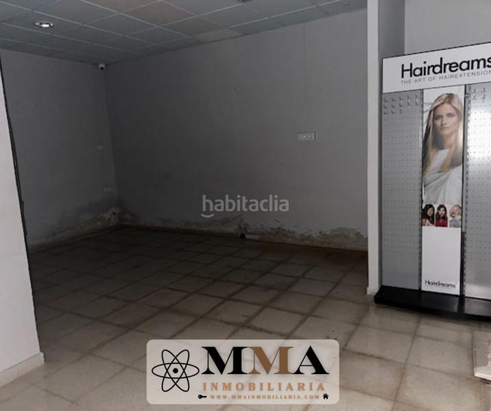 Foto 4501c826-f24f-4cad-b986-b52fce859e42. Location local commercial dans calle velarde 1 dans Huelva