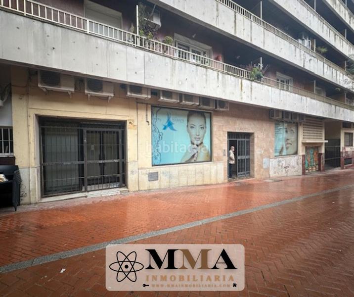 Foto 7a22cc69-32b3-40f6-9ba5-b1e8b7a25de3. Rent business premise in calle velarde 1 in Centro Huelva