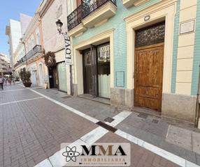 Location Local commercial à Calle las bocas 7. Local en pleno centro de huelva