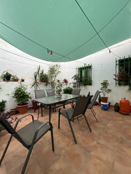Foto 5d74230b-93d8-44f0-8e98-9d1a79e341dd. Piso en calle isla cristina 12 oportunidad piso en Isla Chica, ideal para inversión y familias numerosas en Huelva