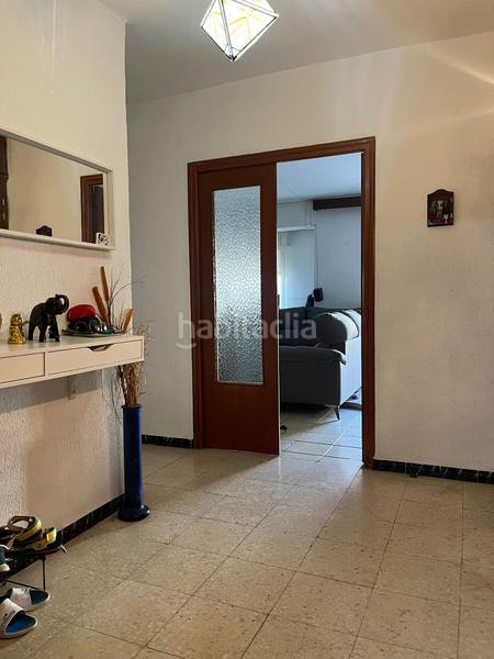 Foto 74f4b3f9-3349-4fd2-9c95-23522773c168. Piso en calle isla cristina 12 oportunidad piso en Isla Chica, ideal para inversión y familias numerosas en Huelva