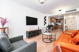Piso en Calle alcalde mora claros 1. Exclusivo piso nuevo, diseño, en pleno centro, alcalde moras cla