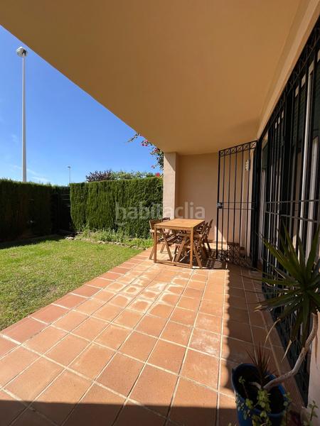 Foto be2d049c-64fb-4e89-8517-512993f1a365. Casa adossada a calle rubén darío 33 a Costa Esuri Ayamonte