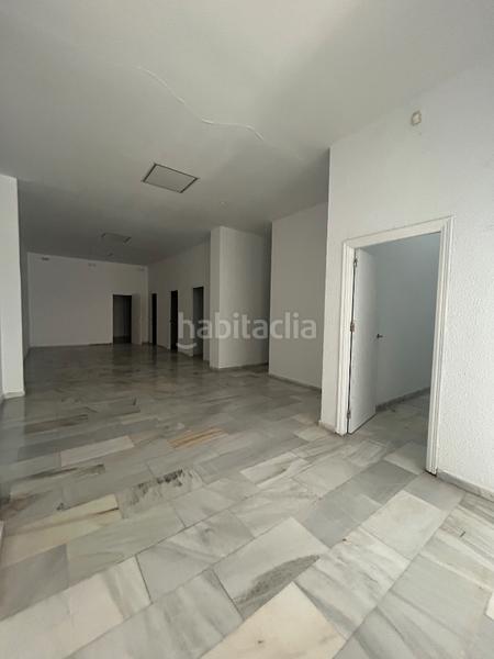 Foto e5a3c388-569c-414a-afd6-954c78f60b56. Geschäftsraum in calle villanueva de los castillejos 1 in Huelva