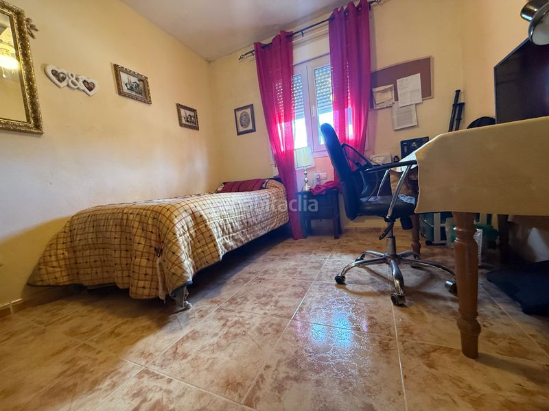 Foto 3d0d70e4-b27b-4e02-9d6d-973bcf79bef3. Casa adossada amb xemeneia calefacció aparcament a Aljaraque