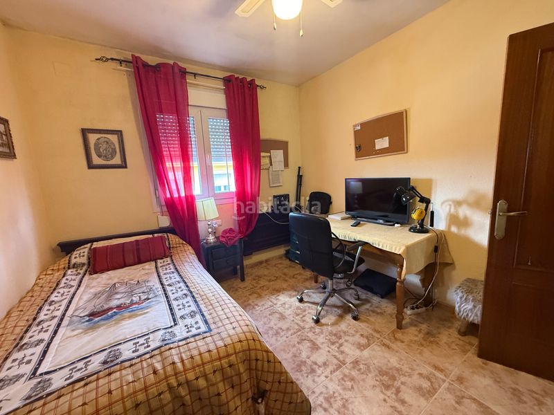 Foto 7f9bad41-5cbe-4a93-8b5a-1b9e218ca5ee. Casa adossada amb xemeneia calefacció aparcament a Aljaraque