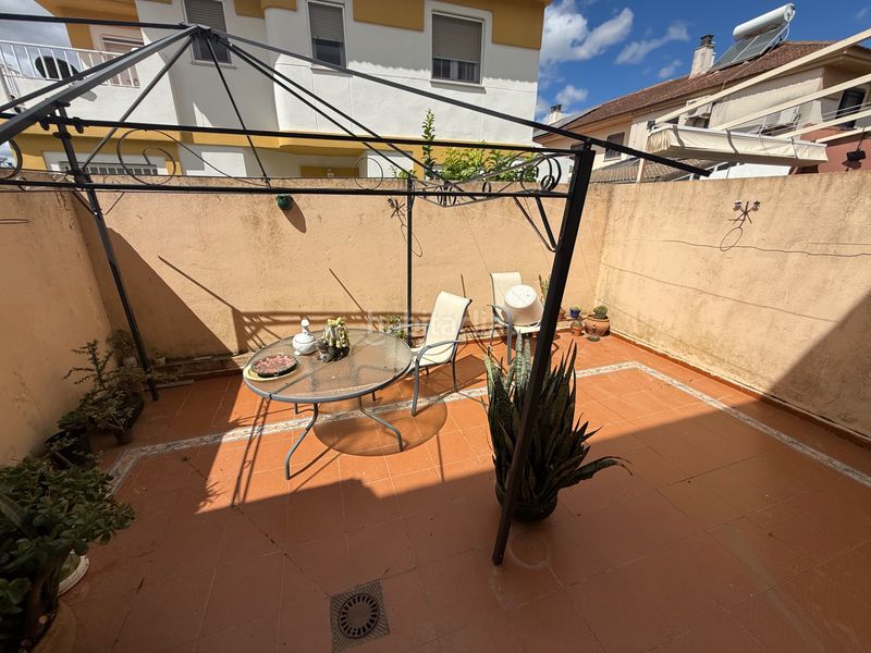 Foto 85e1a021-3aff-487a-948f-e314d96349e2. Casa adossada amb xemeneia calefacció aparcament a Aljaraque