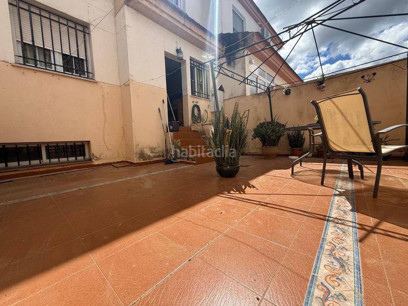 Foto a837bbf7-2e2e-4e97-b757-70fa6035209e. Casa adossada amb xemeneia calefacció aparcament a Aljaraque