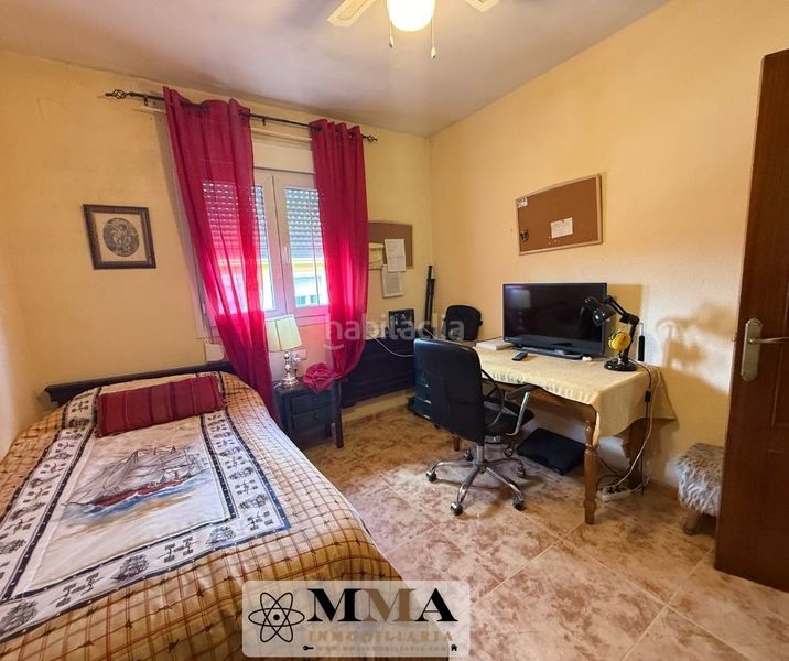 Foto b4032873-eed7-4895-8a6c-41dedd71f87f. Casa adossada amb xemeneia calefacció aparcament a Aljaraque