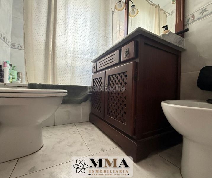 Foto b59fbb2e-a7fd-4dd1-b5a9-c3263f641324. Casa adossada amb xemeneia calefacció aparcament a Aljaraque