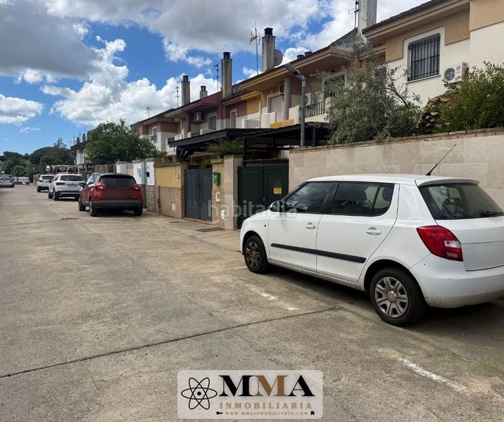Foto d162135c-3808-4df9-a0ef-e9462e598bde. Casa adossada amb xemeneia calefacció aparcament a Aljaraque