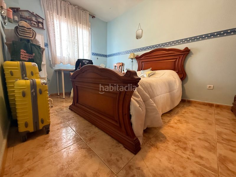 Foto e7fe196e-2c2f-49cf-935b-b5cb3c5aca6e. Casa adossada amb xemeneia calefacció aparcament a Aljaraque