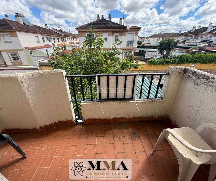 Foto f6323d91-1a44-4b8b-979e-b5bd84548e7c. Casa adossada amb xemeneia calefacció aparcament a Aljaraque