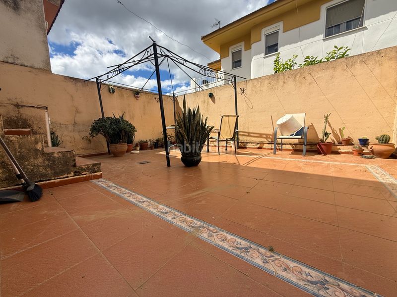 Foto fd66706d-a4ea-48b6-b95e-0d6b1bbd00aa. Casa adossada amb xemeneia calefacció aparcament a Aljaraque