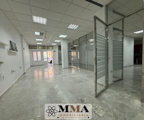 Miete Geschäftsraum in Calle trigueros 31. Espectacular local de 250 metros zona semicentro, ideal clínica