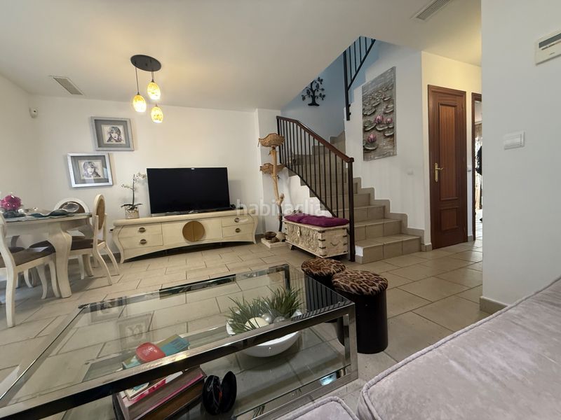 Foto efe2eade-e12c-4460-9543-2054a64ae1e7. Casa amb calefacció a Nuevo Parque - Los Rosales - Tráfico Pesado Huelva
