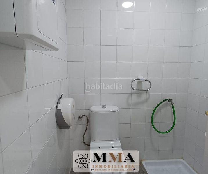 Foto 50e9894a-6d6e-4975-89dc-e08600ea692d. Business premise in paseo de las palmeras 27 in Molino de la Vega Huelva