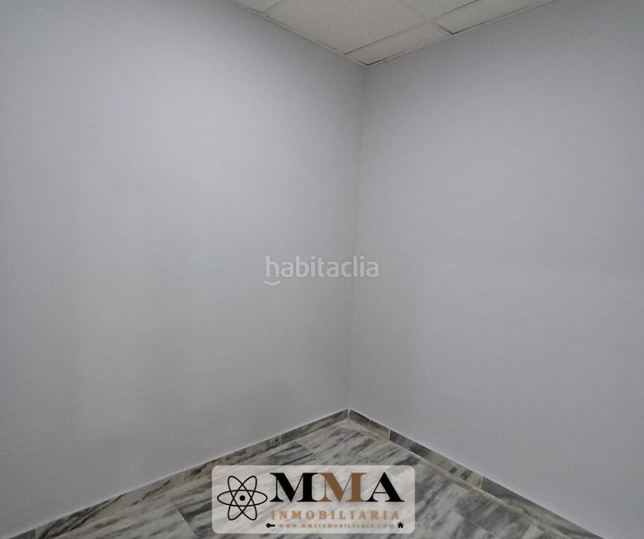 Foto dc36695f-cce1-46fc-96a6-a11717bf4d82. Business premise in paseo de las palmeras 27 in Molino de la Vega Huelva