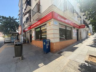 Lloguer Local Comercial a Avenida de cristóbal colón 132. Espectacular local comercial en avda. cristóbal colón
