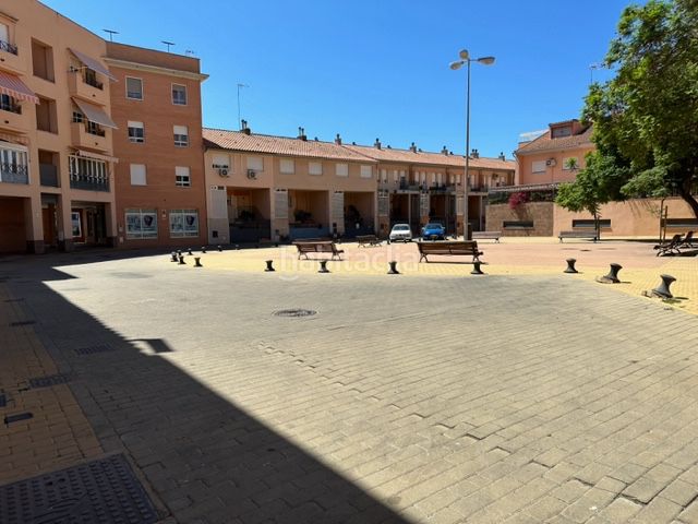 Foto 967729ce-e94e-4638-95b2-3f2b7d1bc156. Xalet amb xemeneia calefacció aparcament a La Hispanidad - Verdeluz Huelva