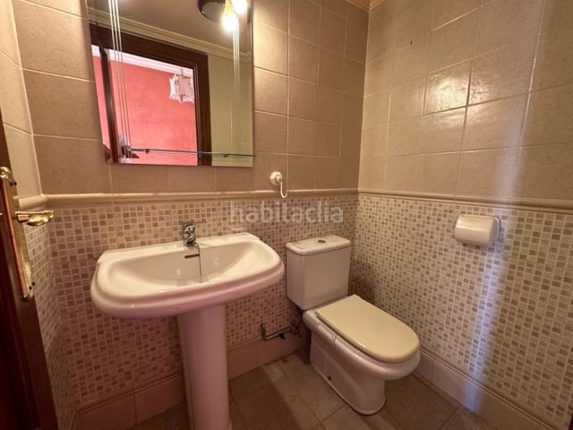 Foto a36fffd3-2284-4612-abc0-450d2d7b50f9. Xalet amb xemeneia calefacció aparcament a La Hispanidad - Verdeluz Huelva