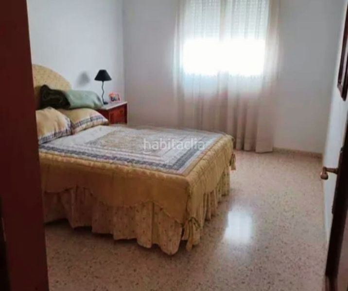 Foto d8459035-8bac-4834-8fa1-b7086d0a2dff. Casa adossada amb calefacció aparcament a San Bartolomé de la Torre