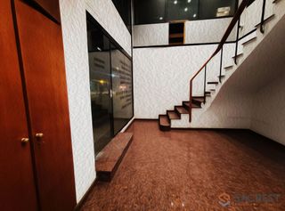 Alquiler Local Comercial  Carrer de francesc layret. Local comercial con aire acondicionado