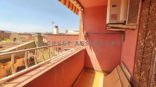 Flat in Carrer de pau vila 21