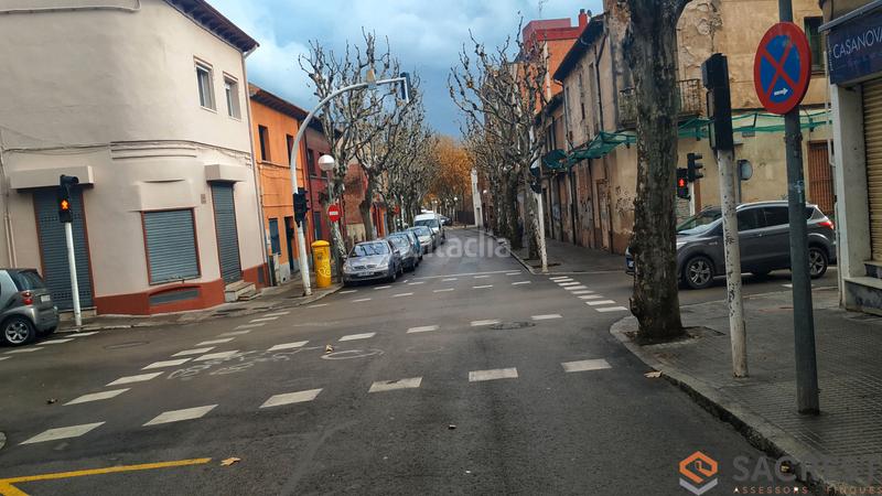 Foto b9397cb8-7e36-4ab7-9085-abcf8154d279. Alquiler local comercial local ideal almacén o oficina en Mollet del Vallès